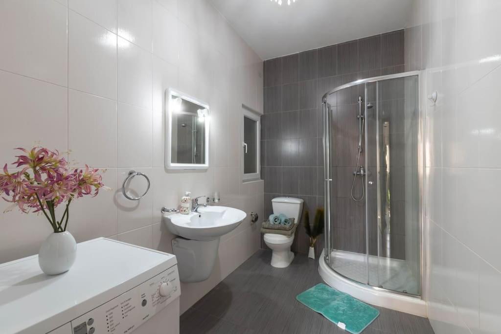 סיינט פול ביי Modern Apt. Close To The Square מראה חיצוני תמונה